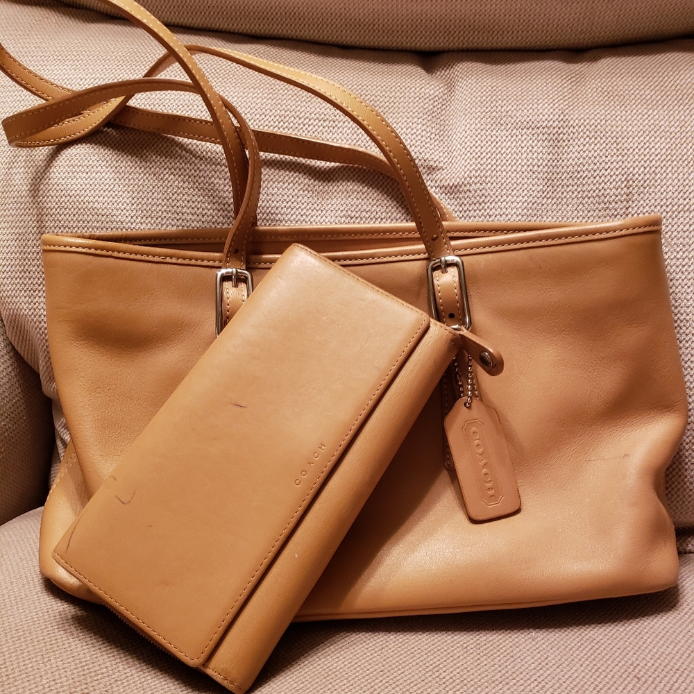 Vintage brown satchel